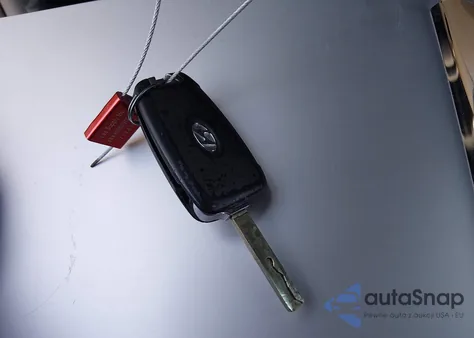 2021 Hyundai Venue Se from USA, damaged, VIN KMHRB8A32MU125844